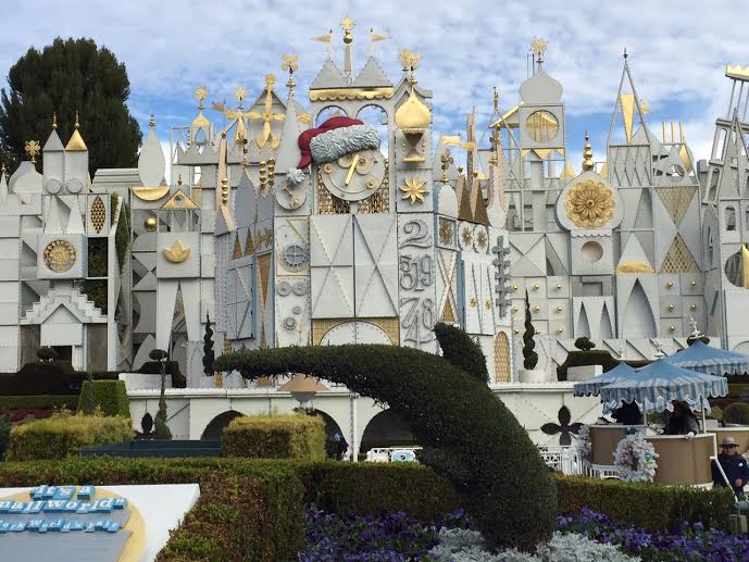 small world disneyland