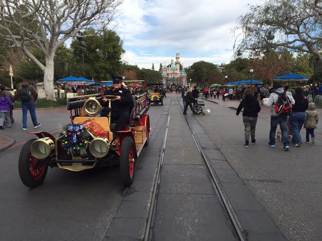 disneyland firetruck