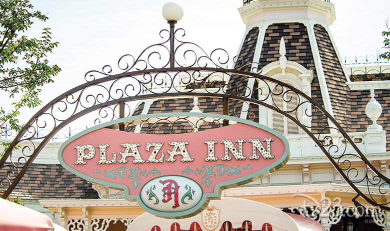 Close up of Plaza Inn sign