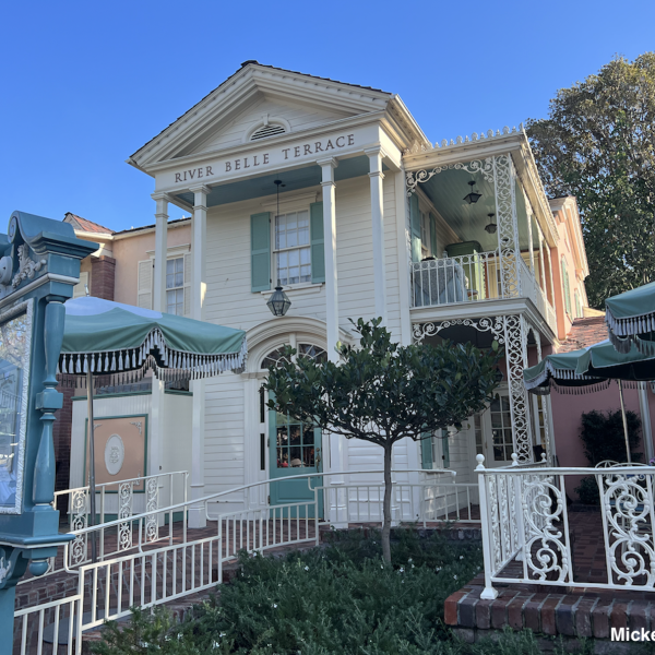 Disneyland River Belle Terrace