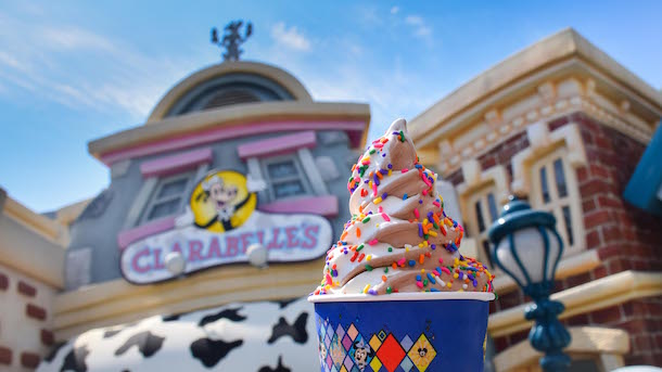 Icecream with sprinkles in front of Claribelles