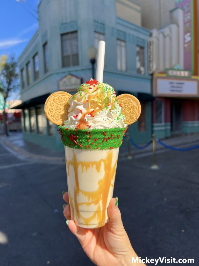 Schmoozies milkshake cold Disneyland treats