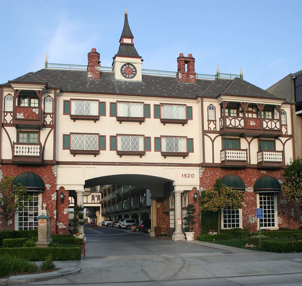 Anaheim Camelot Inn and Suites sits directly across the resort entrance. 