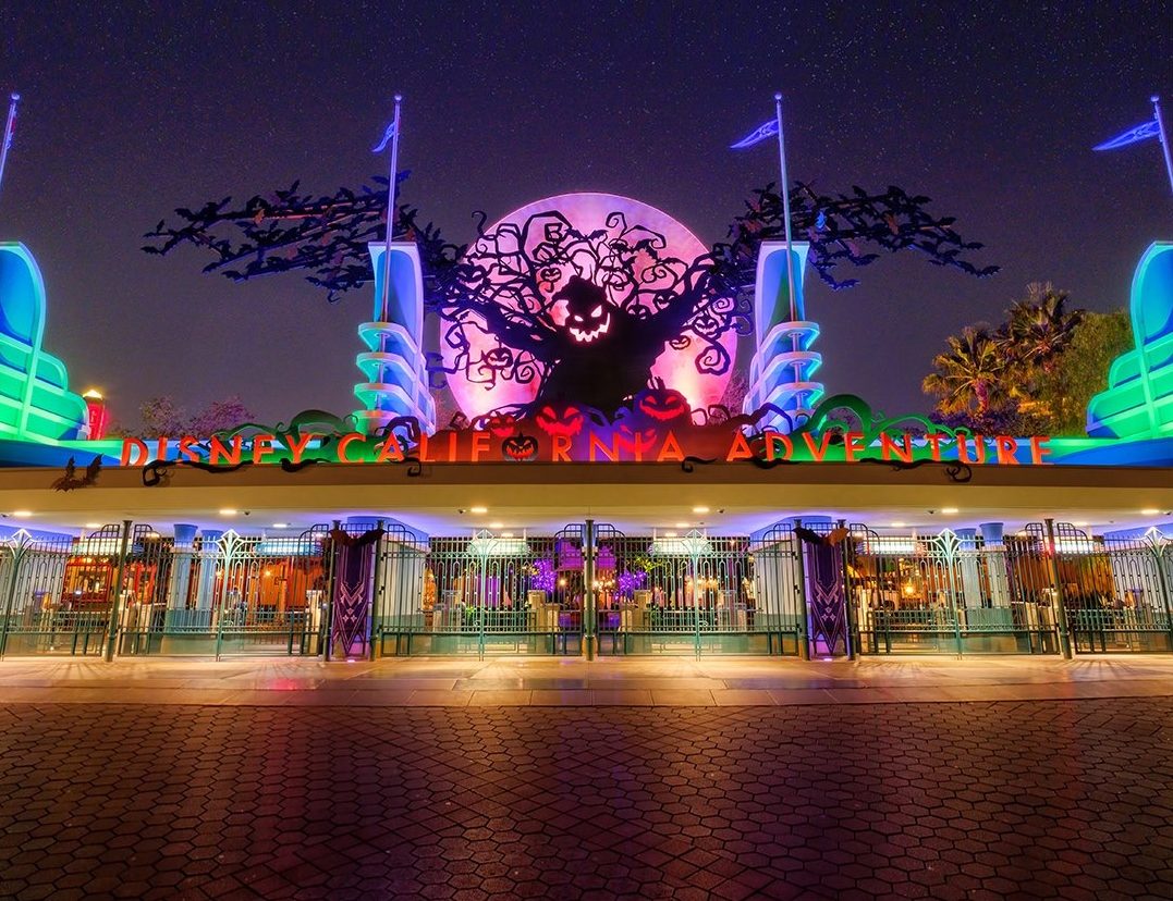 Oogie Boogie Bash 2022 Guide to Disneyland's Halloween Party