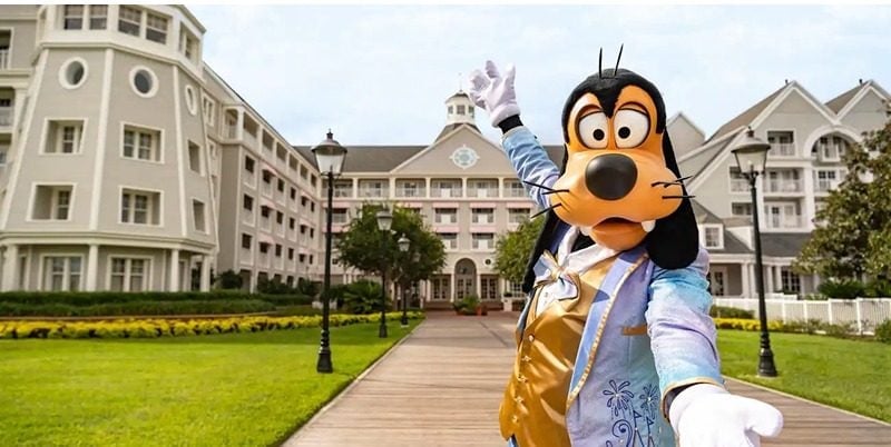 Goofy Resort Walt Disney World character dining