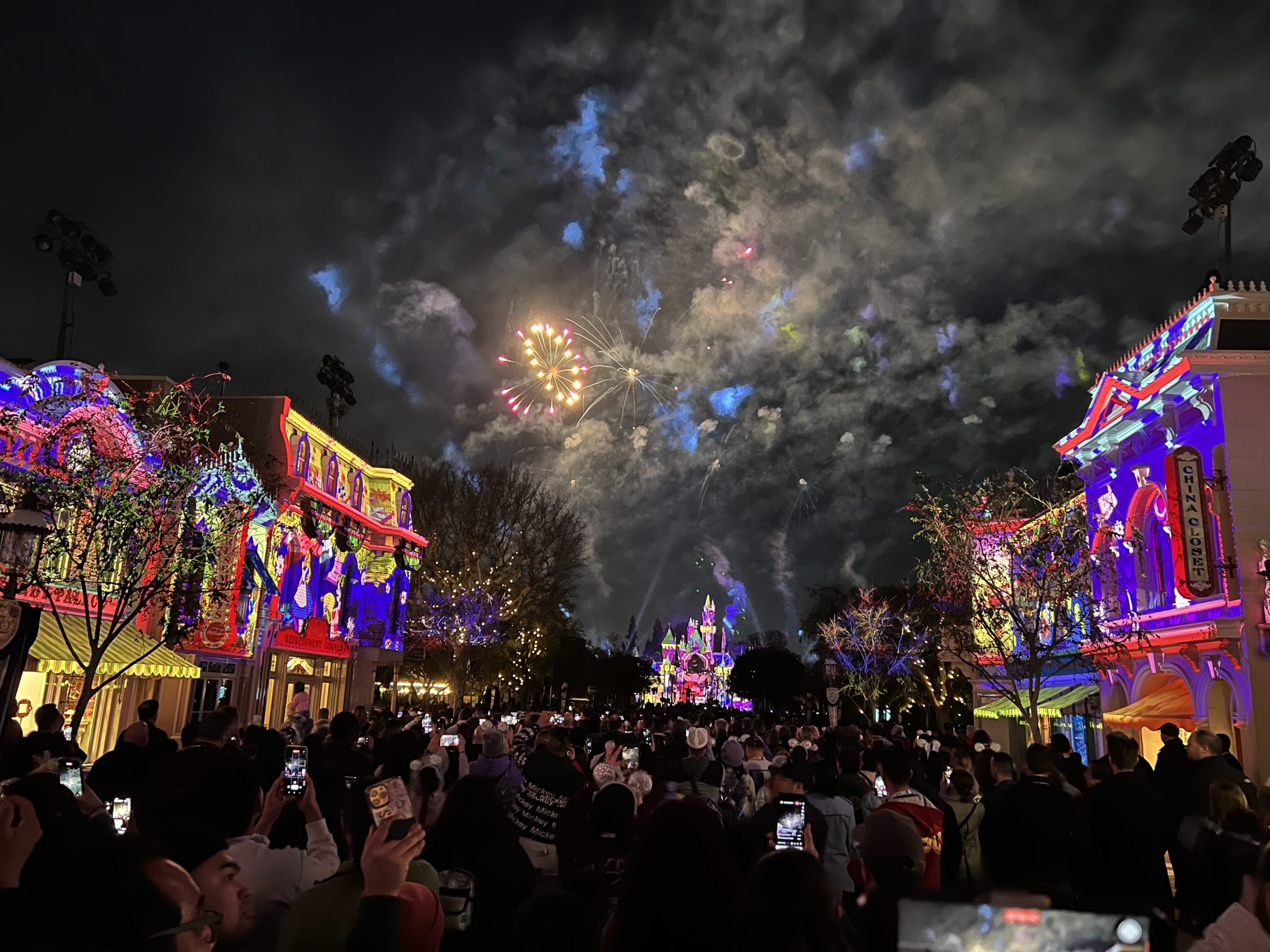 Main Street Disneyland Fireworks