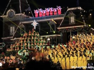 singers candlelight processional disneyland