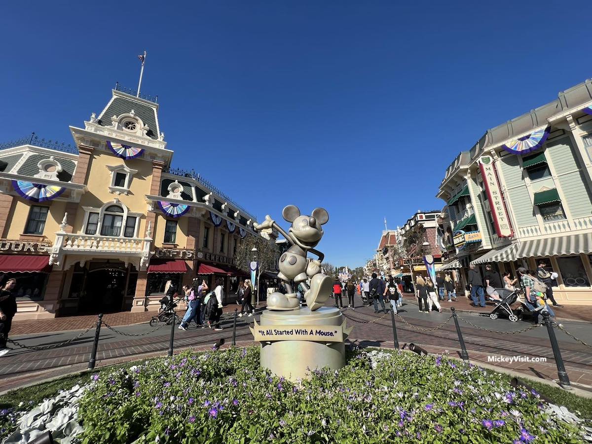 New rides at Disneyland- Disney100 statue