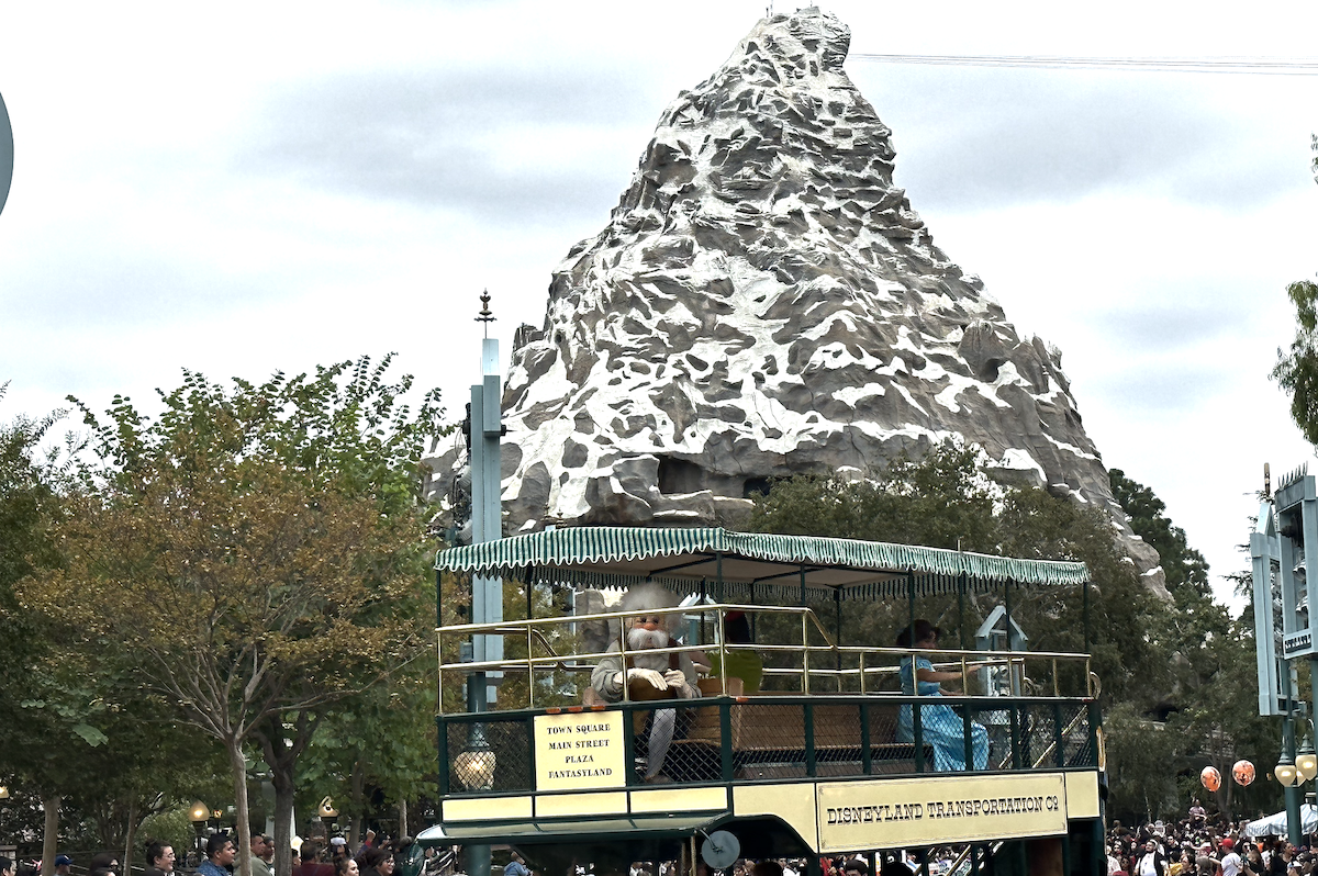 Disneyland dates to avoid- Matterhorn Disneyland