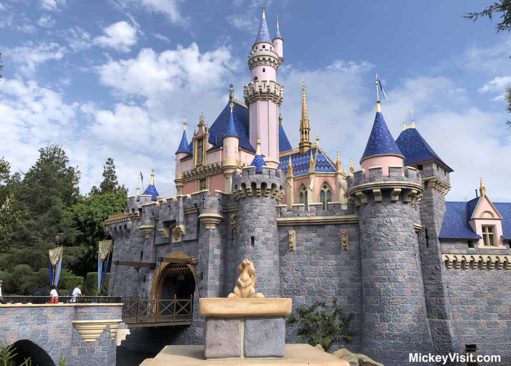 Disneyland Hours 2024 FAQ, Tips, & Expected Hours