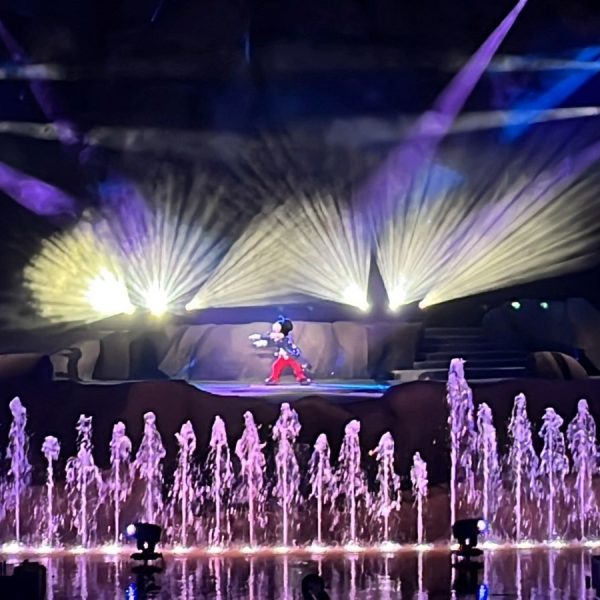 Fantasmic Dining View