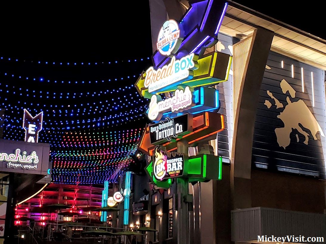 Guide to City Walk at Night 2023 - All CityWalk Clubs and CityWalk