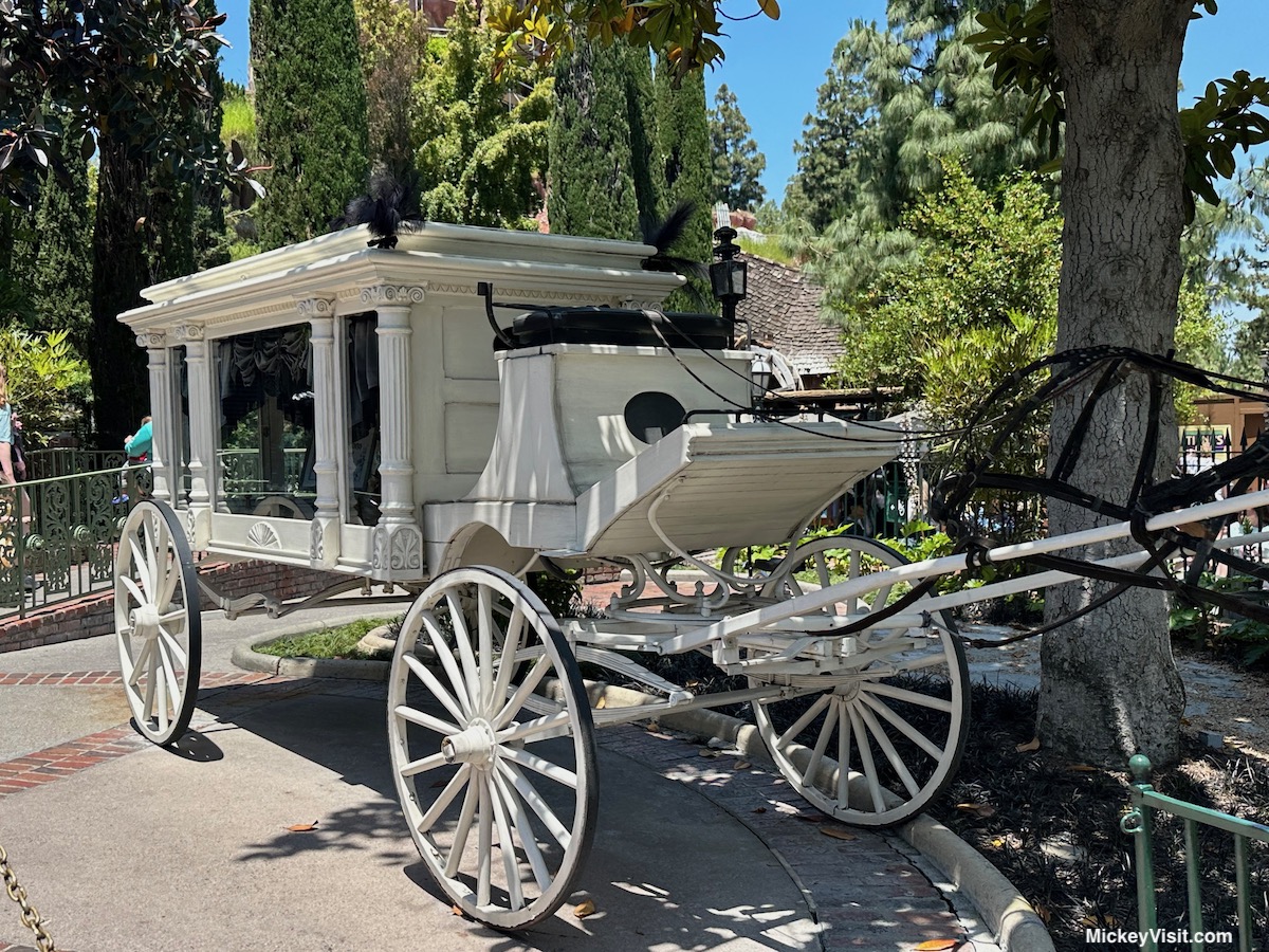 Haunted Mansion carriage