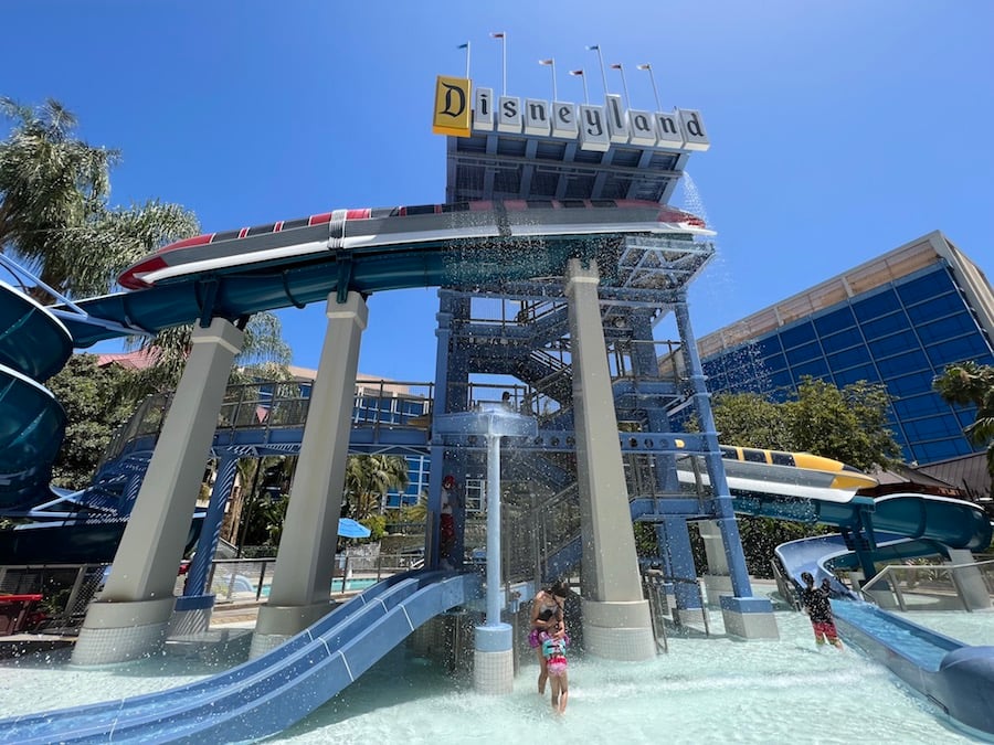 Disneyland Vacation Packages Disneyland Hotel Pool