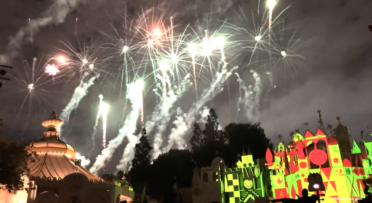 Disneyland Fireworks Reserved Seating Worth It?