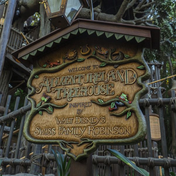 Adventureland treehouse new sign