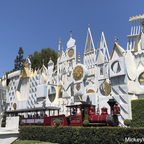 disneyland in spring