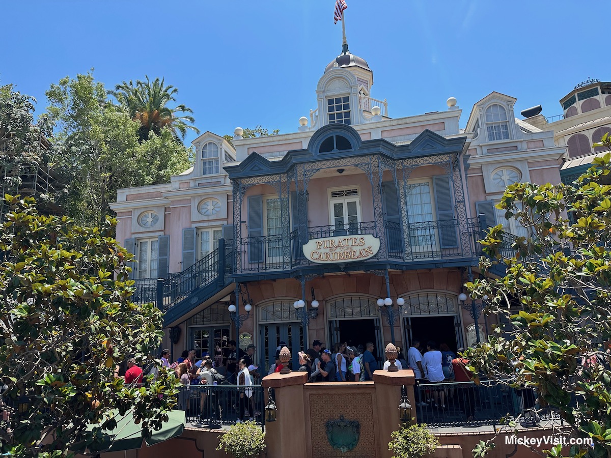 Disneyland & California Adventure 1-Day Itinerary