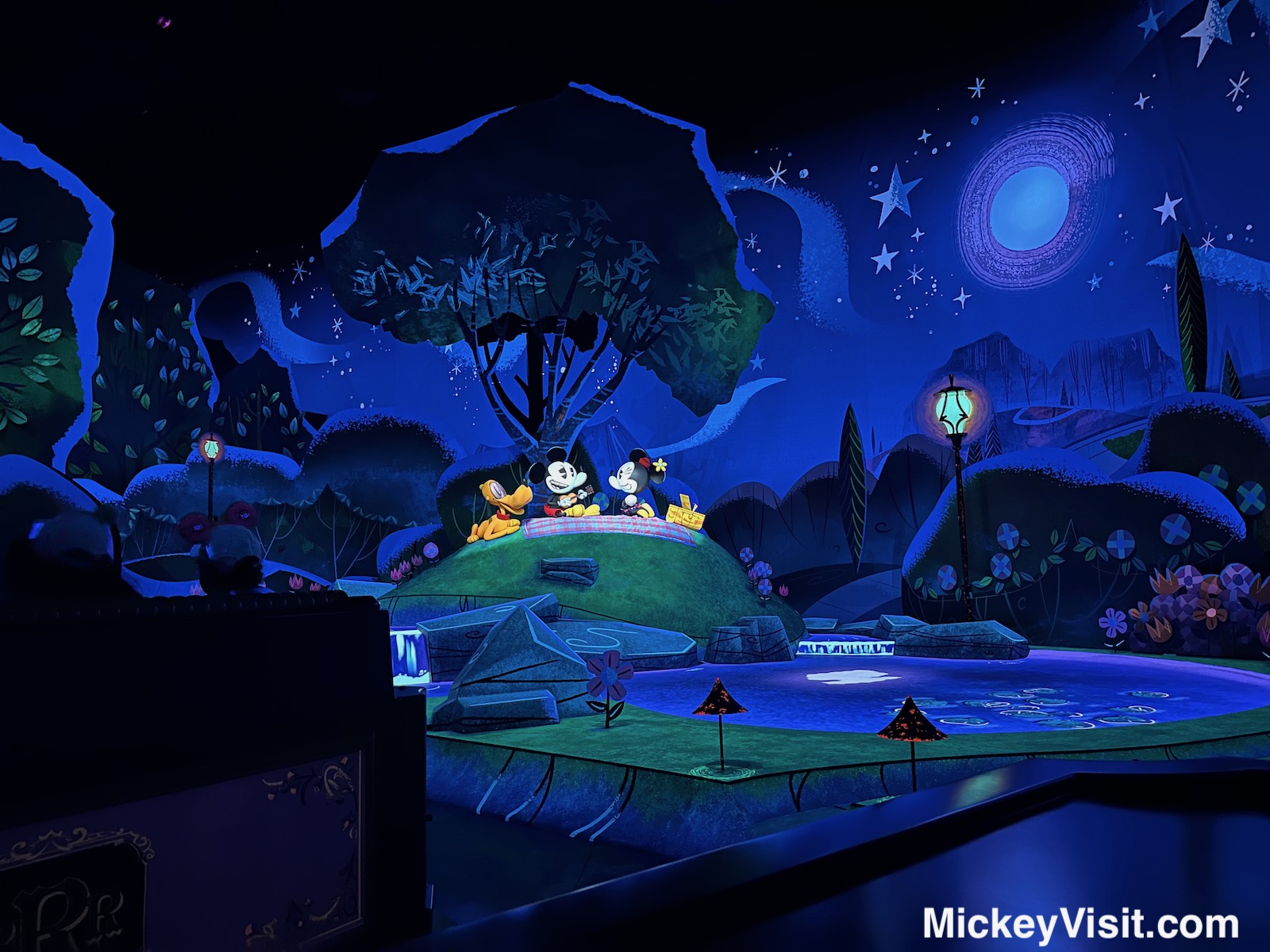 scariest Disneyland rides Mickey and Minnie's Runaway Railway