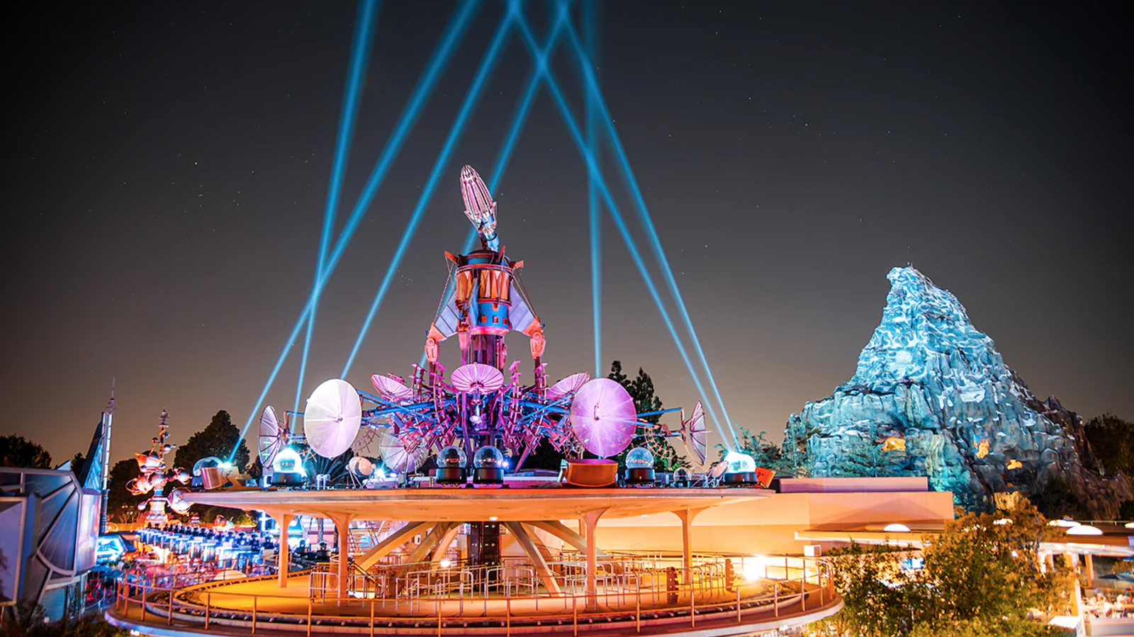 Tomorrowland skyline, featuring the retired Rocket Rods.