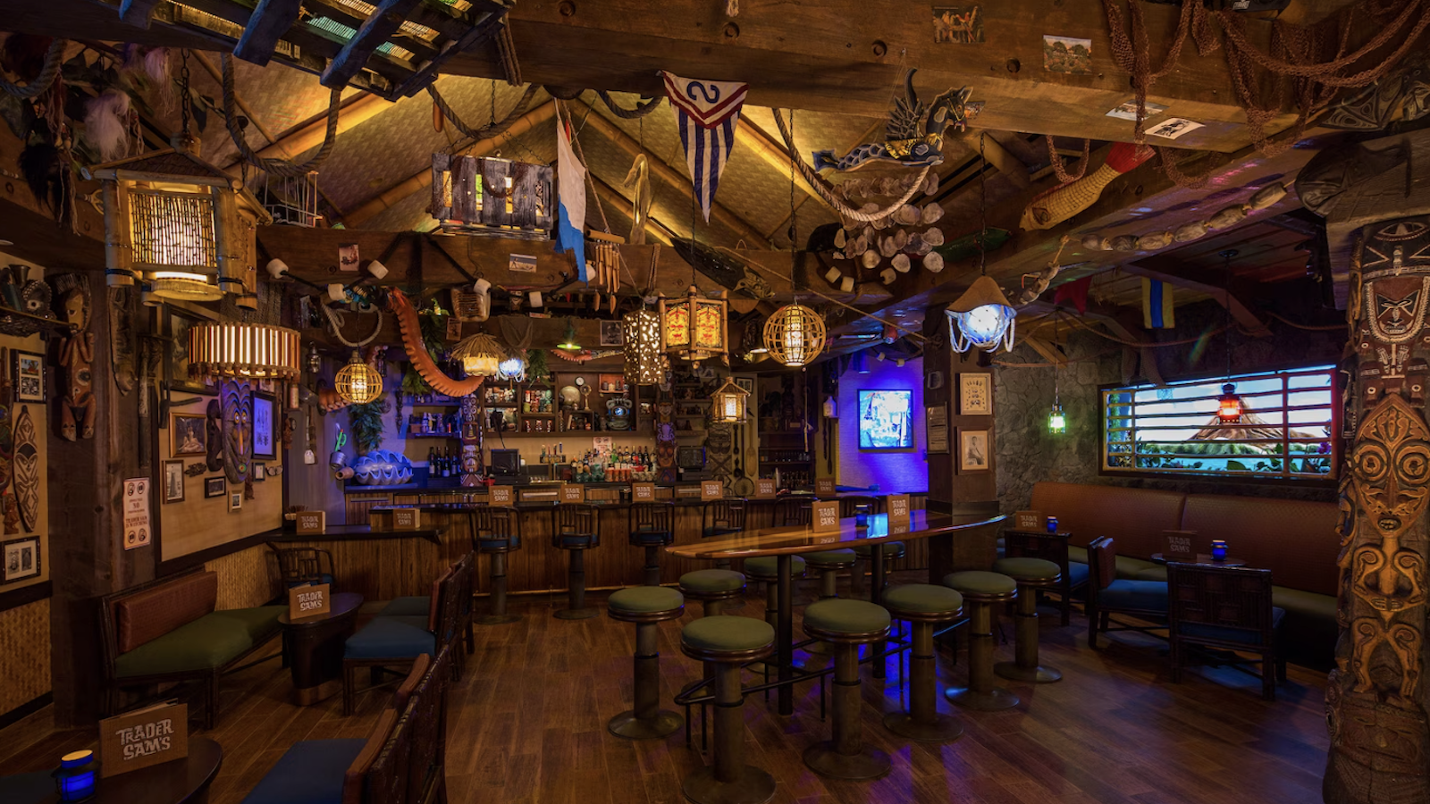 Best Bars & Lounges at Disney World 2024 - Our Top Picks