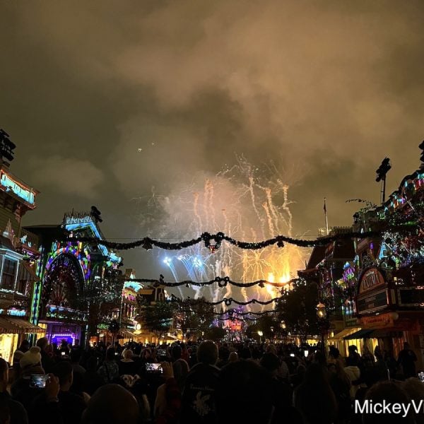 less crowded Disneyland fireworks spot viewing