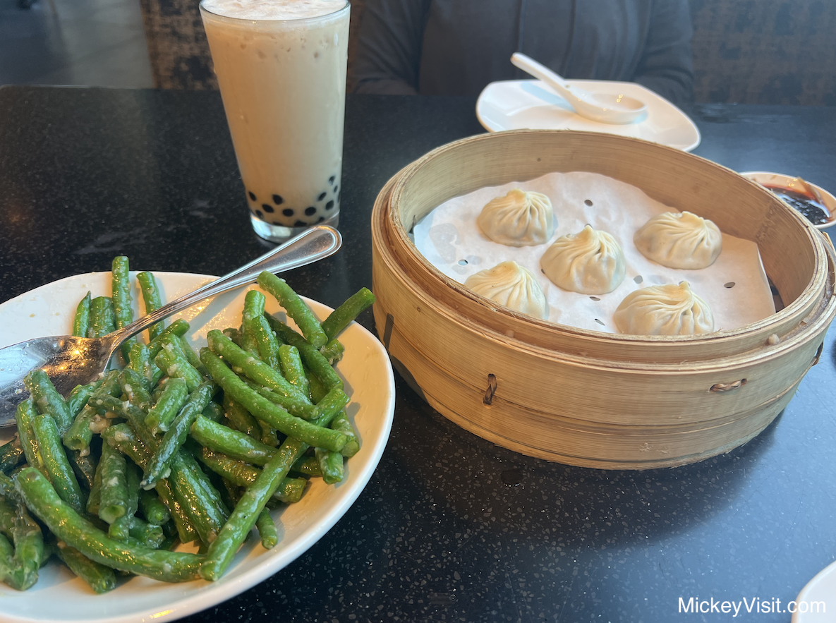 Downtown Disney Din Tai Fung food