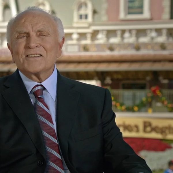 dick nunis disney world