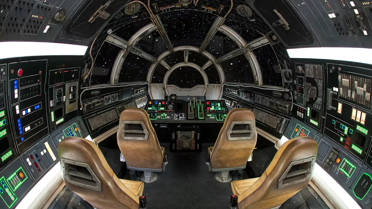 Star Wars Rides Disneyland Millennium Falcon Cockpit