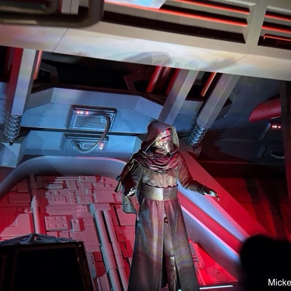 Star Wars Rides Disneyland Kylo Ren