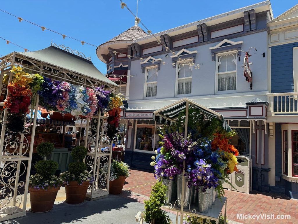 Disneyland main street flower market