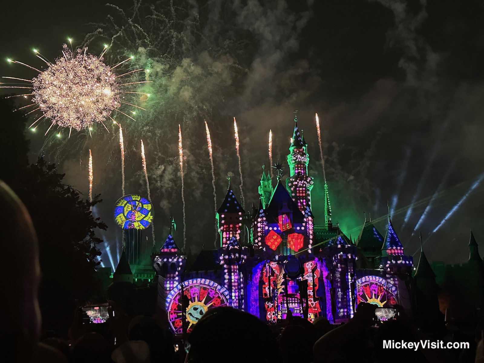 Halloween Disneyland fireworks show