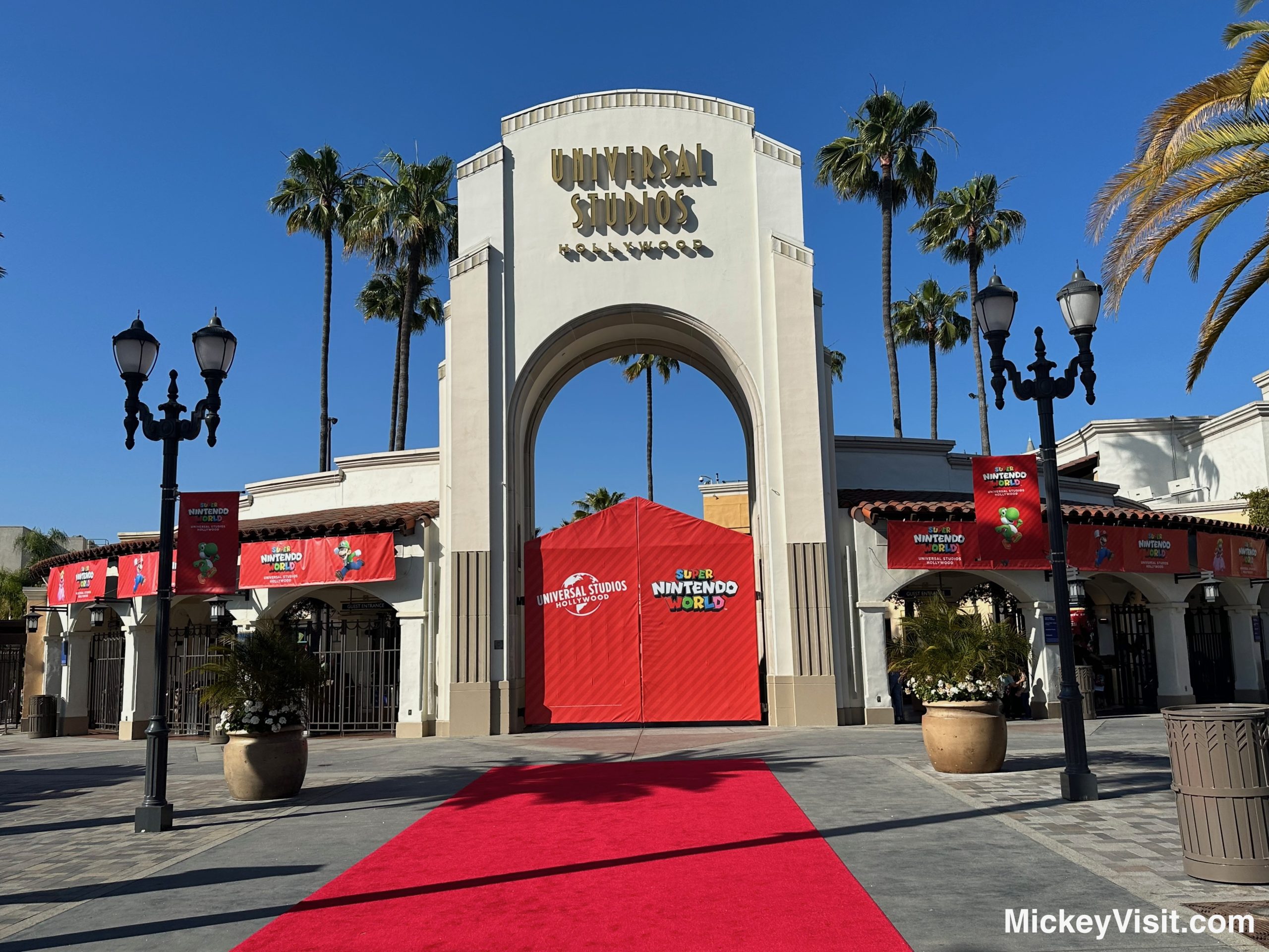 Universal Studios Hollywood Hours 2024 FAQ, Tips, & Expected Hours