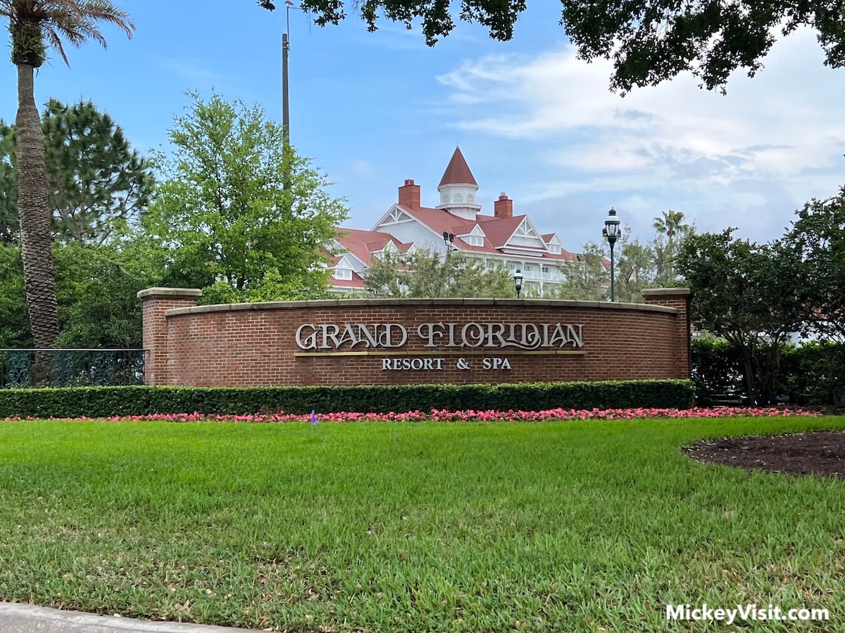 Grand Floridian entrance sign