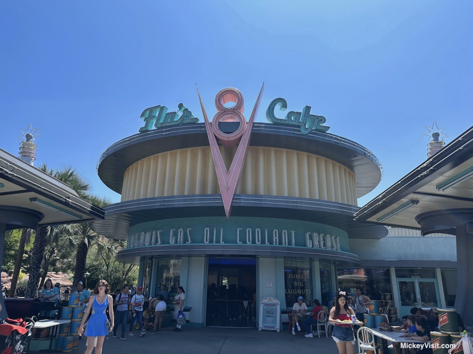 best Disney California Adventure restaurants Flo's V8 Cafe Cars Land