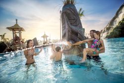 Volcano Bay Rides - Universal Orlando Water Park