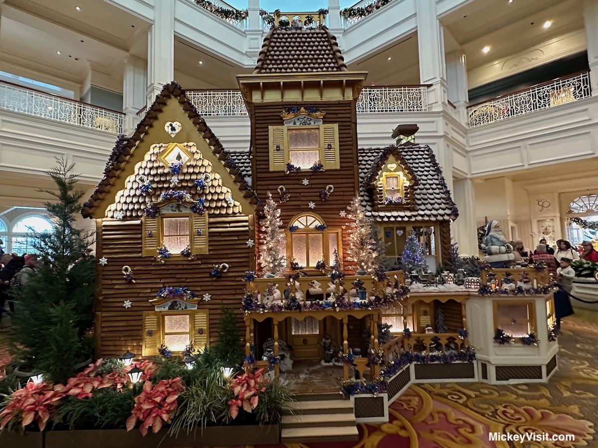 Christmas Gingerbread house at Disney World