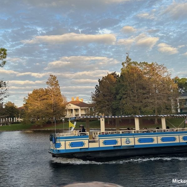 port orleans boat disney hotel transportation