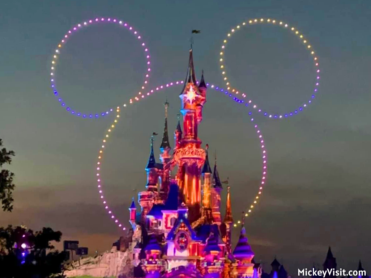 Disneyland Paris Sleeping Beauty Castle drone show
