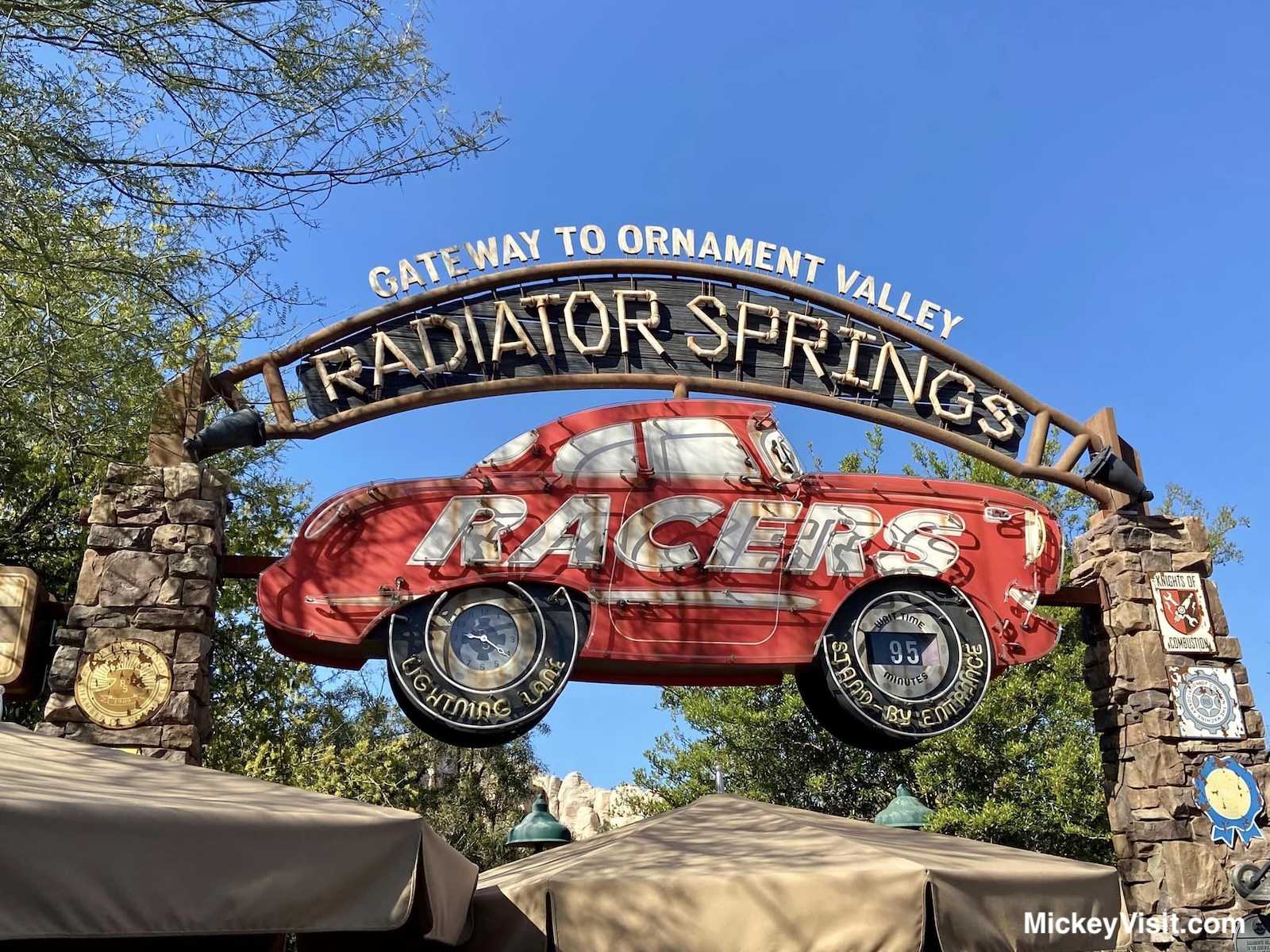 Radiator Springs Racers entrance