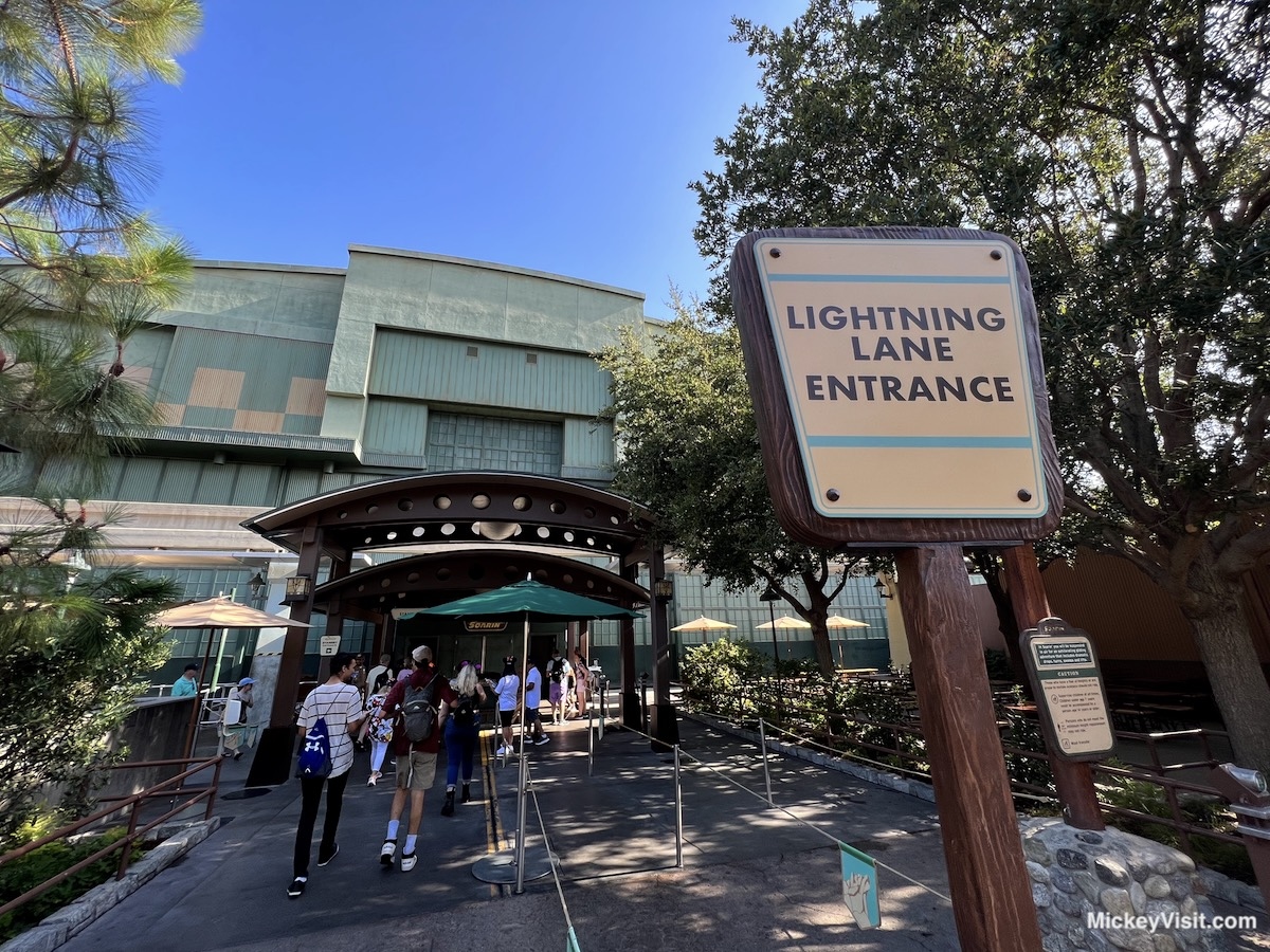 Lightning Lane sign at Disneyland