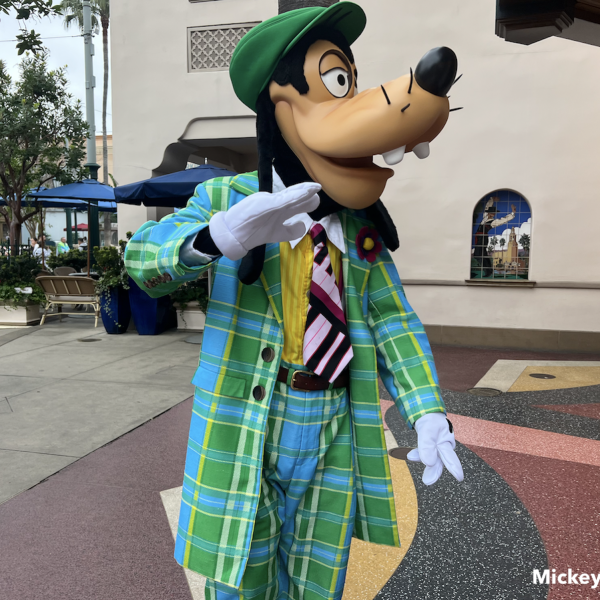 Goofy at Disney California Adventure
