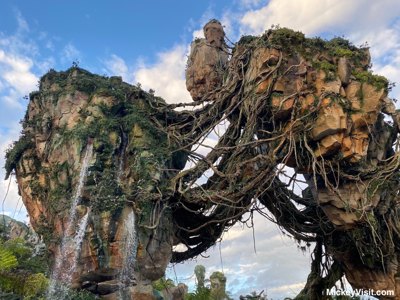 Pandora floating mountains
