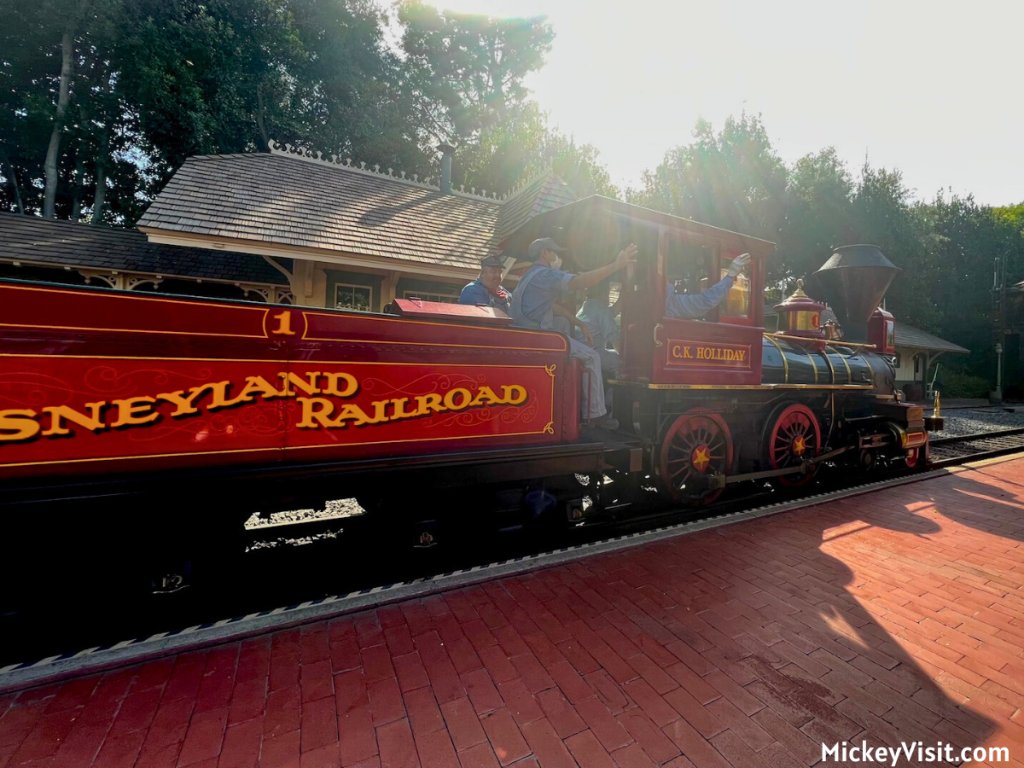The Oldest Rides at Disneyland You Can Still Enjoy Today - Mickey Visit ...