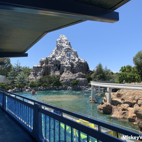 Disneyland Monorail