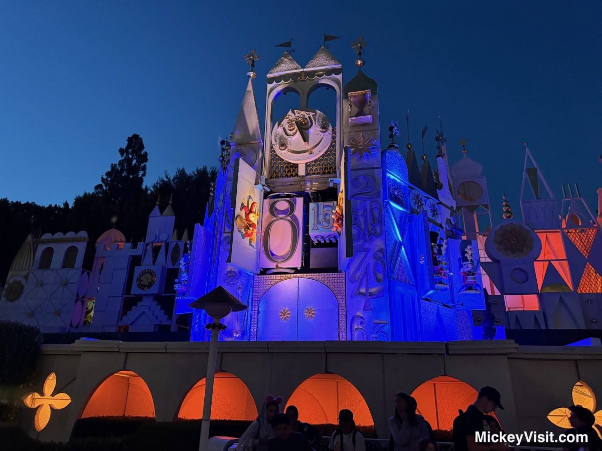 Disneyland its a small world