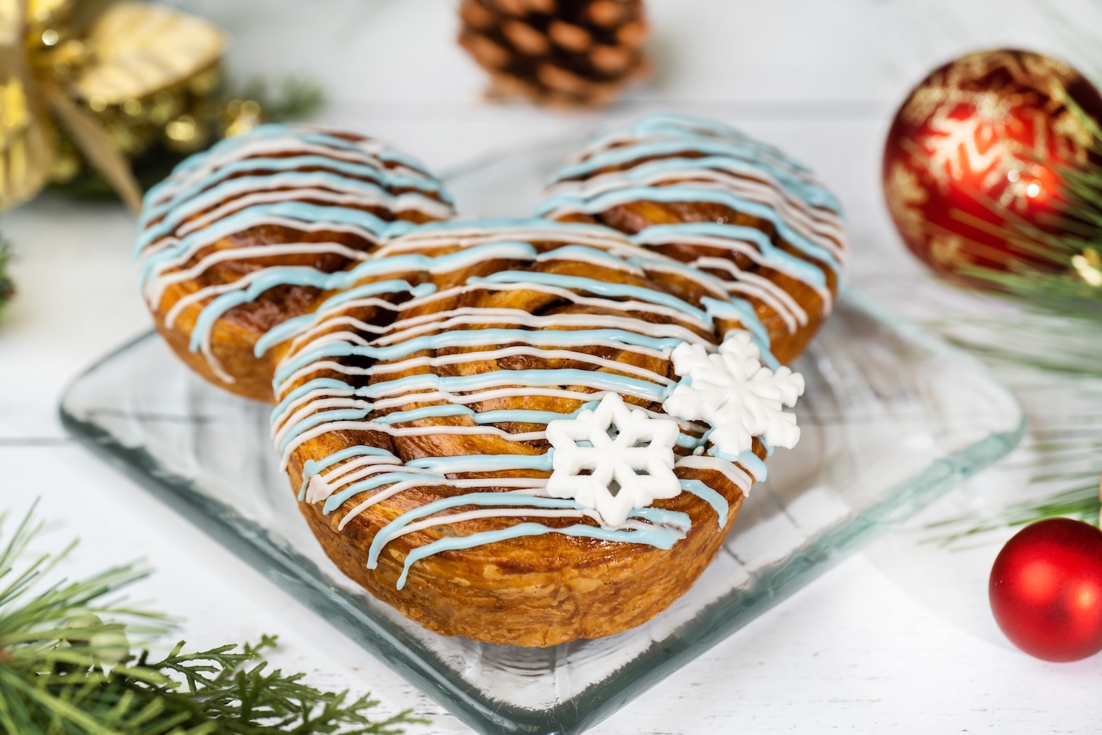 Snowflake Cinnamon Roll