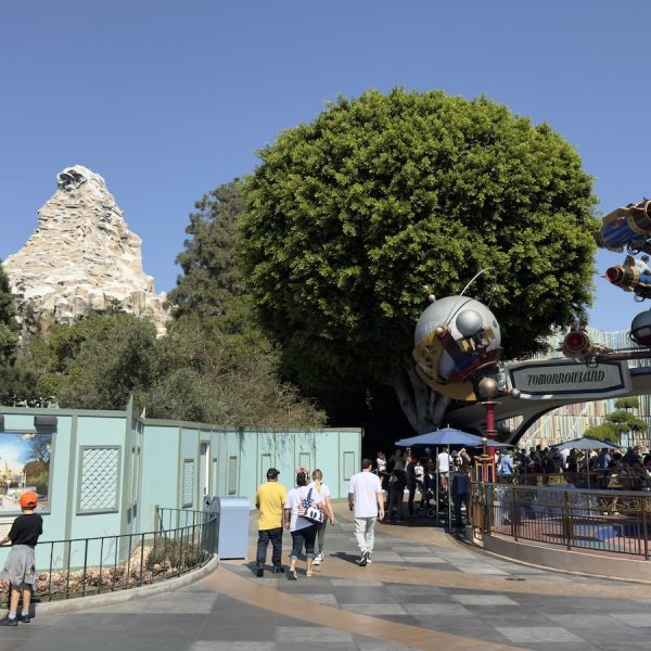 Disneyland Pixie Hollow construction