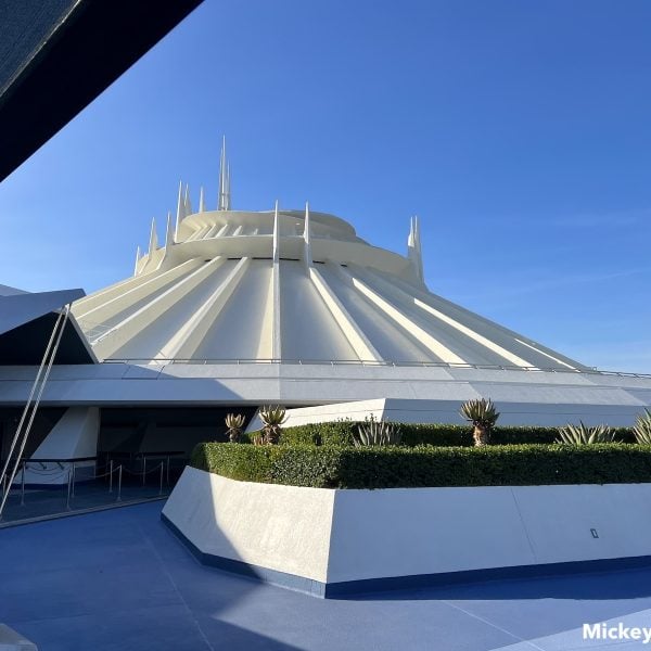 Space Mountain Disneyland