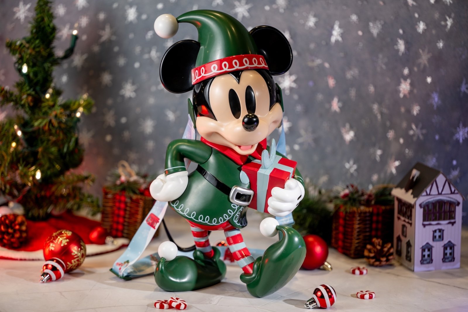 Mickey Elf Bucket